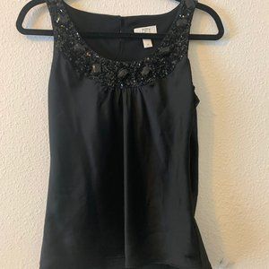 Black tank with stones